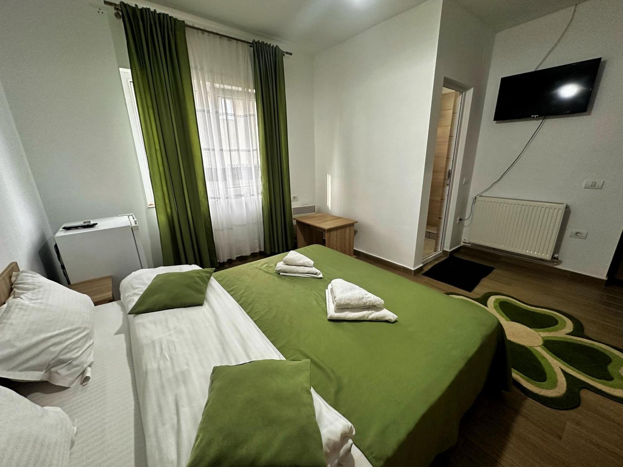 Guest house Casa Enka *